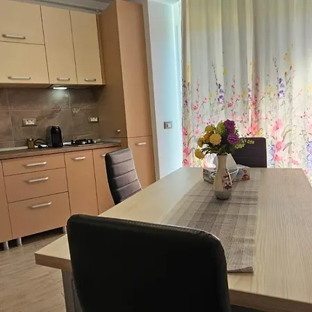 Premium Cazare Mamaia Nord Complex Cu Piscina Incalzita Sauna Gym Jacuzzi Apartmán Năvodari