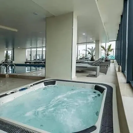Apartmán Premium Cazare Mamaia Nord Complex Cu Piscina Incalzita Sauna Gym Jacuzzi *